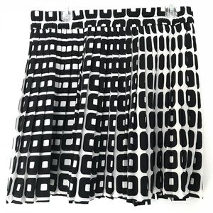Banana Republic Pleated Geometric Print Skirt